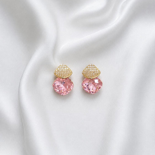 Aro ovalado con circón rosado – 21 mm
