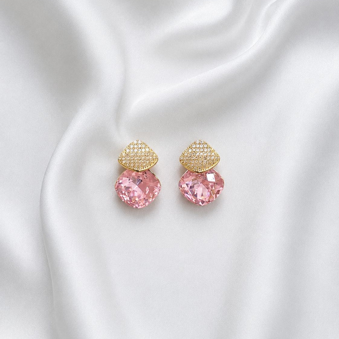 Aro ovalado con circón rosado – 21 mm