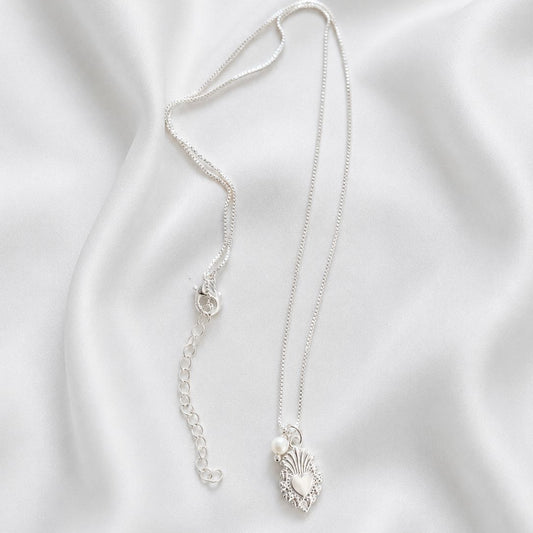 Collar veneciana con corazón pequeño - Micro perla de río - 45 cm