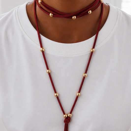 Collar Gamuza burdeo con nudo - 1.80 mts
