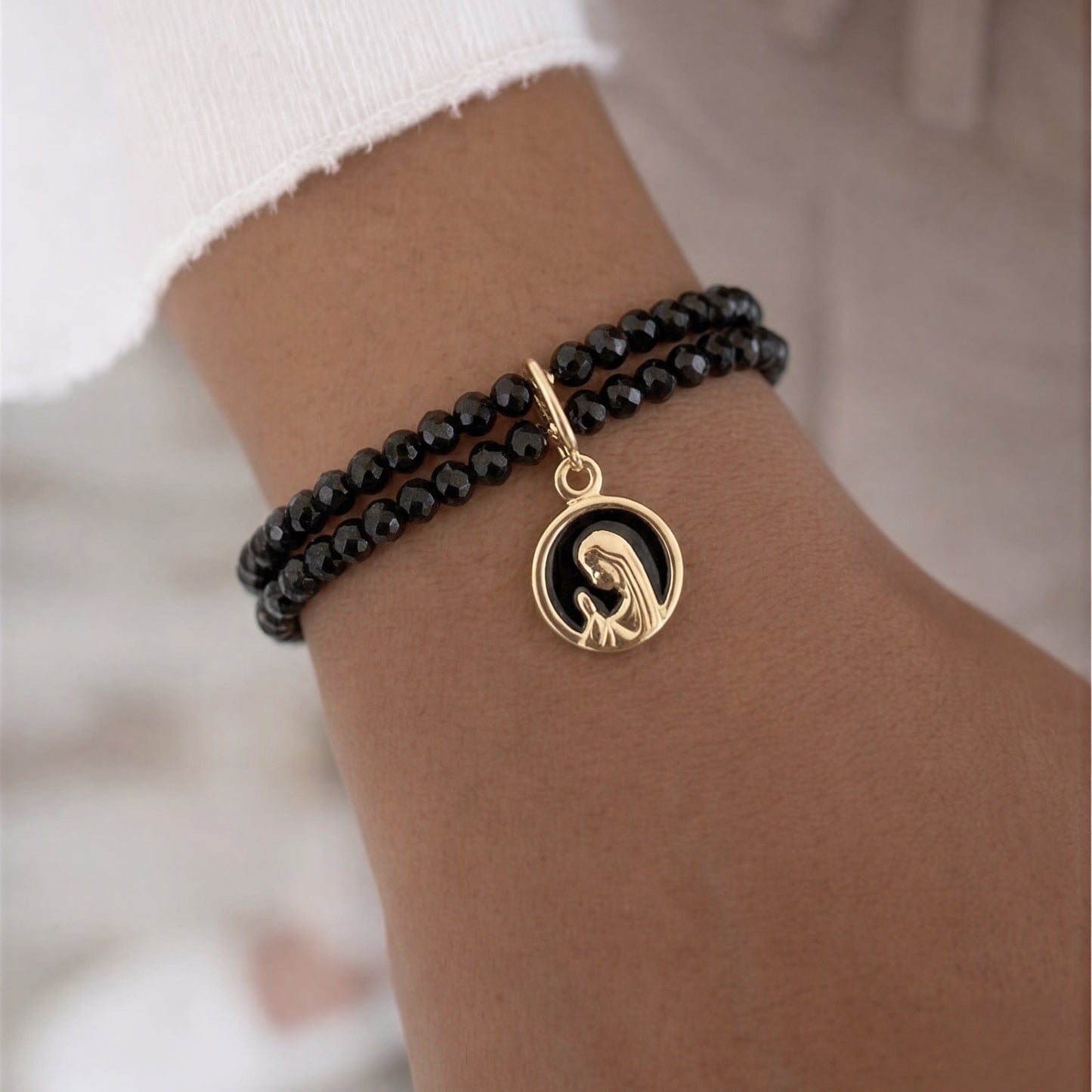Pulsera elasticada - Cristal facetado negro - Virgén