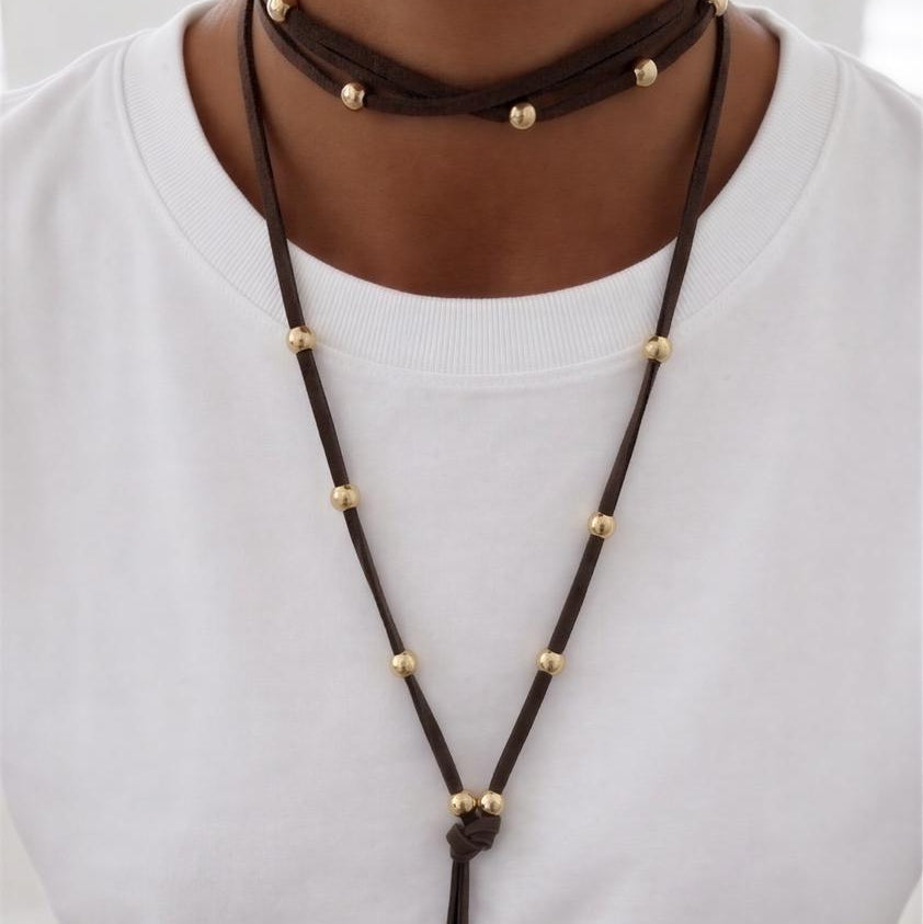 Collar Gamuza café con nudo - 1.80 mts